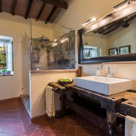 La Pietrina Villa *
